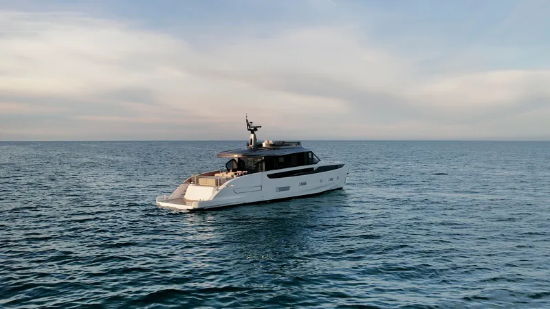 Slide: The Image of Azimut Seadeck 7 2026 - 5916119