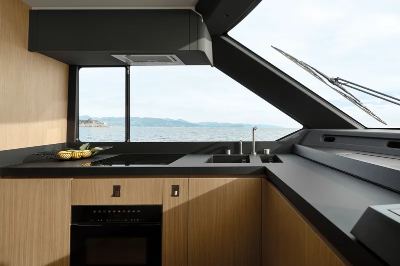 Slide: The Image of Azimut Seadeck 7 2026 - 5916147