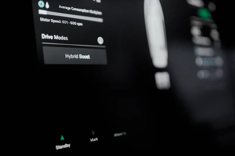 Slide: The Image of Azimut Seadeck 7 2026 - 5916150