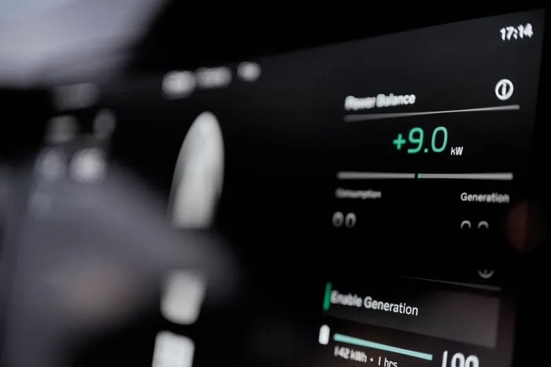 Slide: The Image of Azimut Seadeck 7 2026 - 5916152