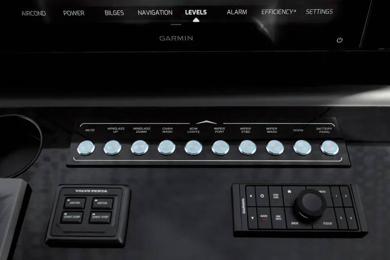 Slide: The Image of Azimut Seadeck 7 2026 - 5916156