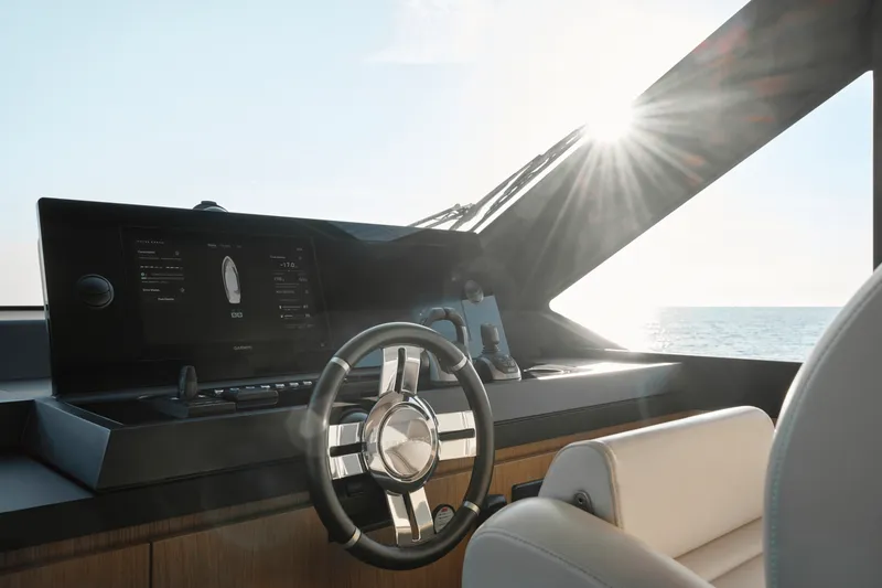 Slide: The Image of Azimut Seadeck 7 2026 - 5916159