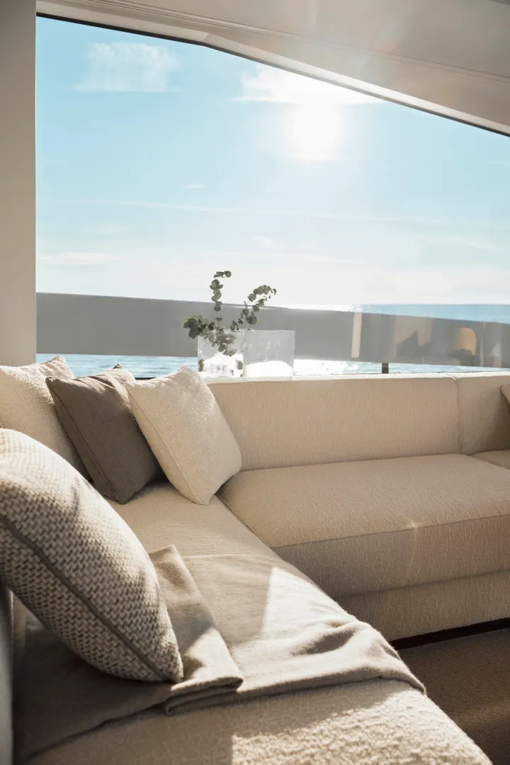 Slide: The Image of Azimut Seadeck 7 2026 - 5916173