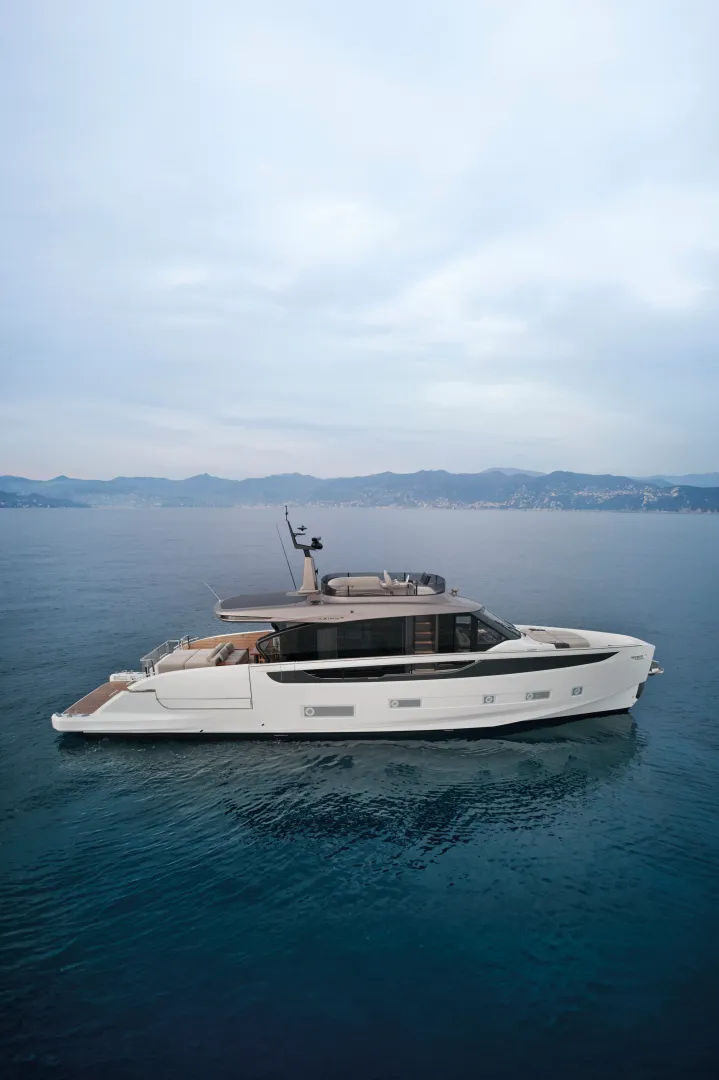 Slide: The Image of Azimut Seadeck 7 2026 - 5916116