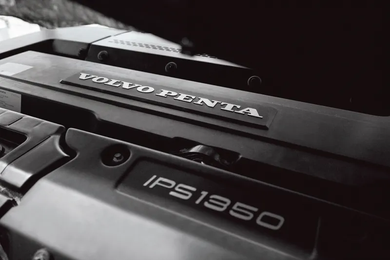 Slide: The Image of Azimut Seadeck 7 2026 - 5916227