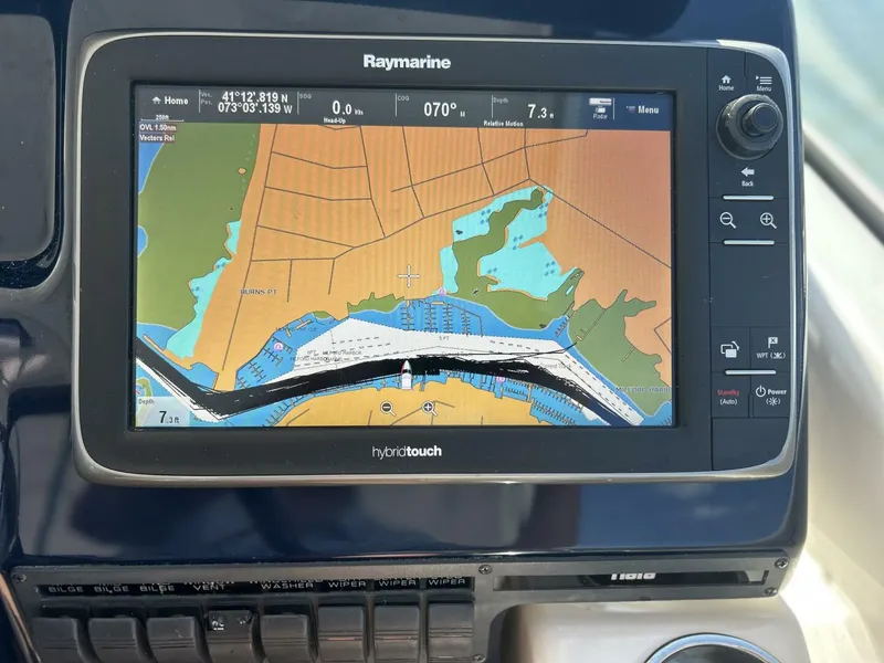 Slide: The Image of Tiara 3500 Sovran 2008 - 5916454