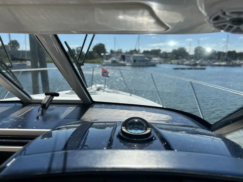 Slide: The Image of Tiara 3500 Sovran 2008 - 5916457