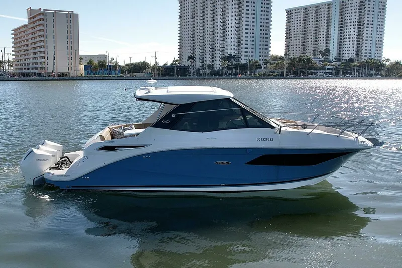 The Image of Sea Ray 32 - Exterior Profile - 7681090