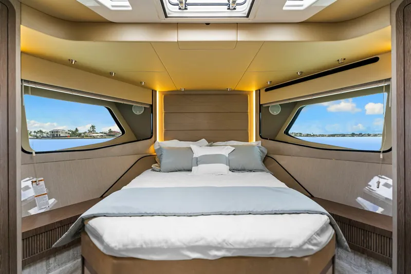 Slide: The Image of Cruisers 57 FLY 2026 - 5925713