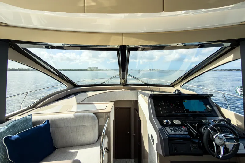 Slide: The Image of Cruisers 50 FLY 2026 - 5976943
