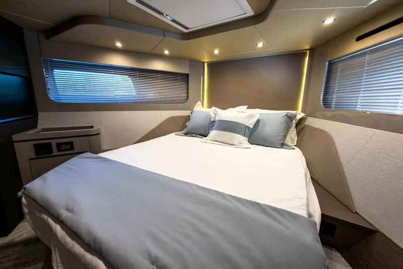 Slide: The Image of Cruisers 50 FLY 2026 - 5976948