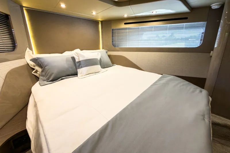 Slide: The Image of Cruisers 50 FLY 2026 - 5976950