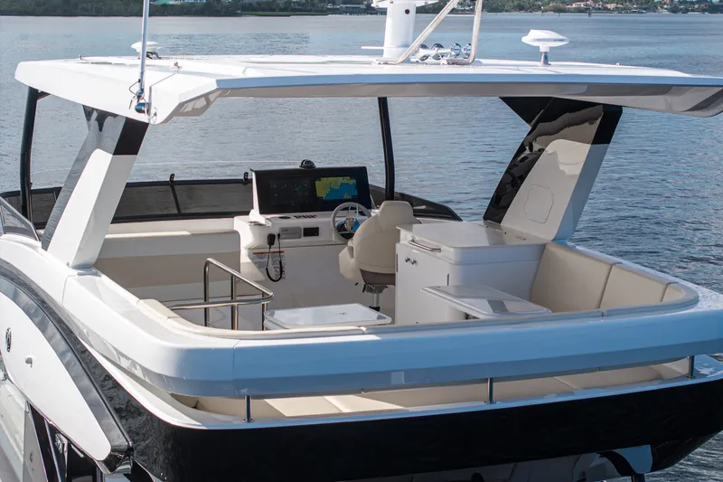 Slide: The Image of Cruisers 50 FLY 2026 - 5976977