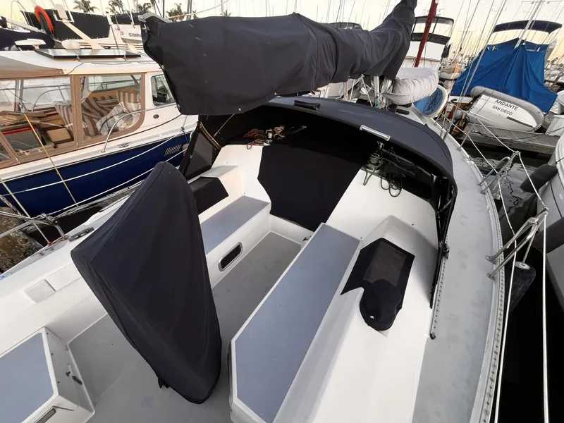 Slide: The Image of Catalina 42 1990 - 6082635