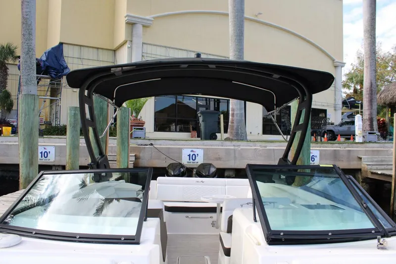 Slide: The Image of Sea Ray 29' - Forward 2021 Sea Ray SDX 290 Outboard - 5917420