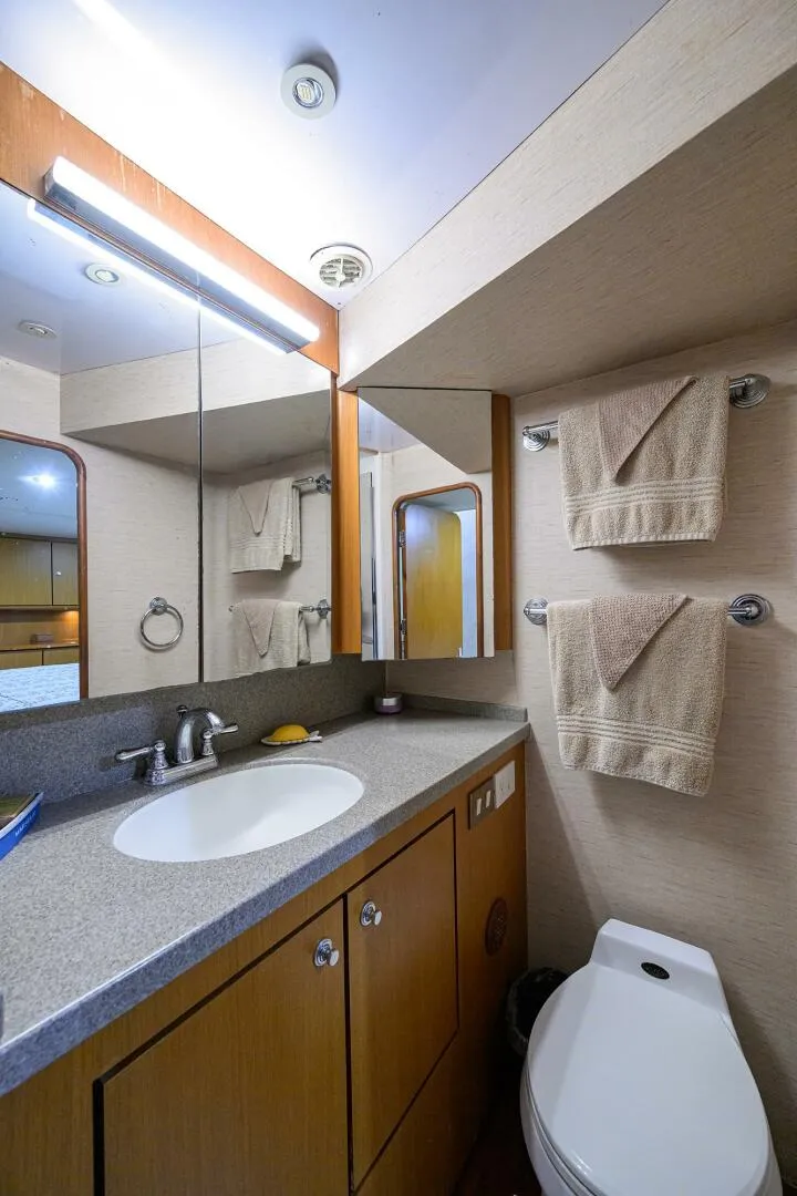 Slide: The Image of Ocean 56 Super Sport 2001 - 5917592