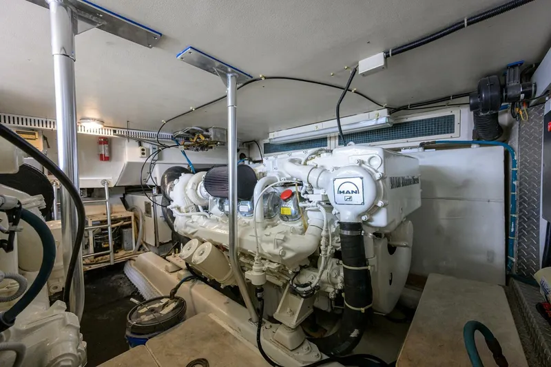 Slide: The Image of Ocean 56 Super Sport 2001 - 5917540