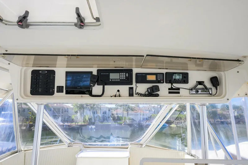 Slide: The Image of Ocean Yachts Super Sport 2001 - 5917554