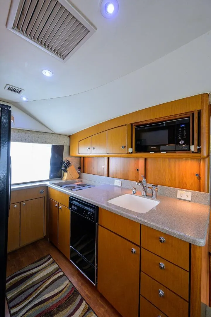 Slide: The Image of Ocean Yachts Super Sport 2001 - 5917573