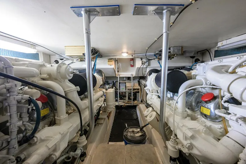 Slide: The Image of Ocean Yachts Super Sport 2001 - 5917541