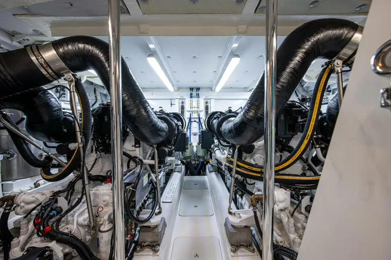 Slide: The Image of Fairline 78 Squadron 2015 - 5917675