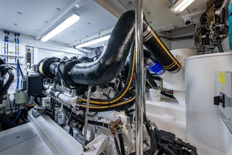 Slide: The Image of Fairline 78 Squadron 2015 - 5917677