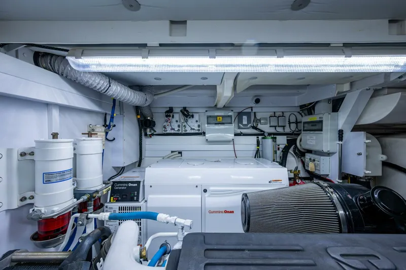 Slide: The Image of Fairline 78 Squadron 2015 - 5917688