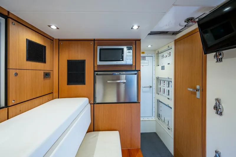 Slide: The Image of Fairline 78 Squadron 2015 - 5917662