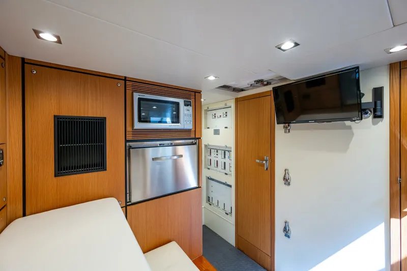 Slide: The Image of Fairline 78 Squadron 2015 - 5917664