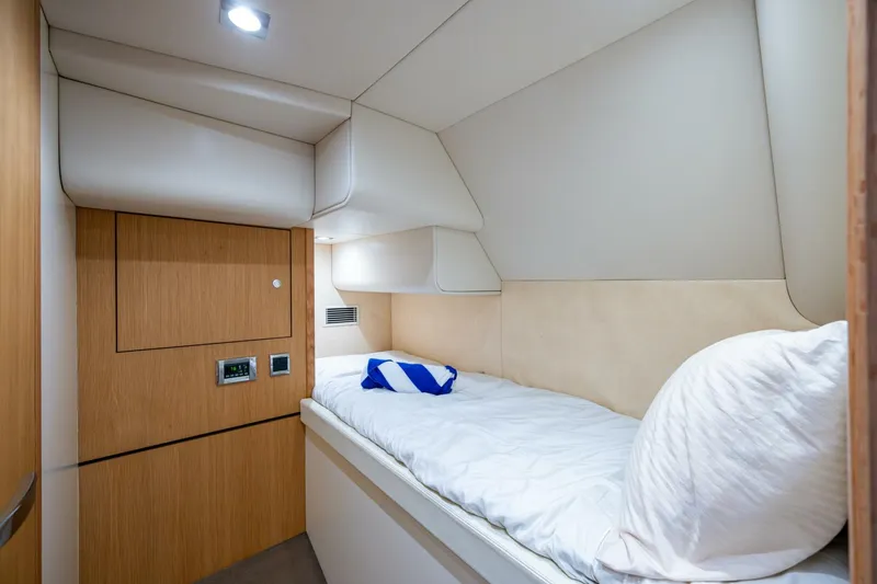 Slide: The Image of Fairline 78 Squadron 2015 - 5917671