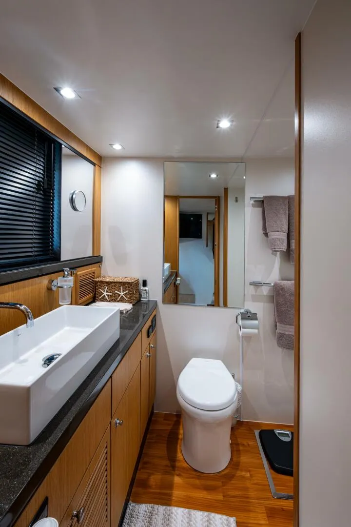 Slide: The Image of Fairline 78 Squadron 2015 - 5917728