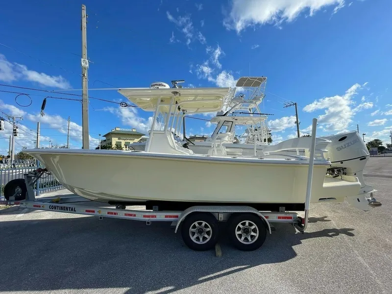 The Image of Silverhawk 2700CC - COLLEEN - Port Profile 2008 Silverhawk 2700CC - COLLEEN - 7759411