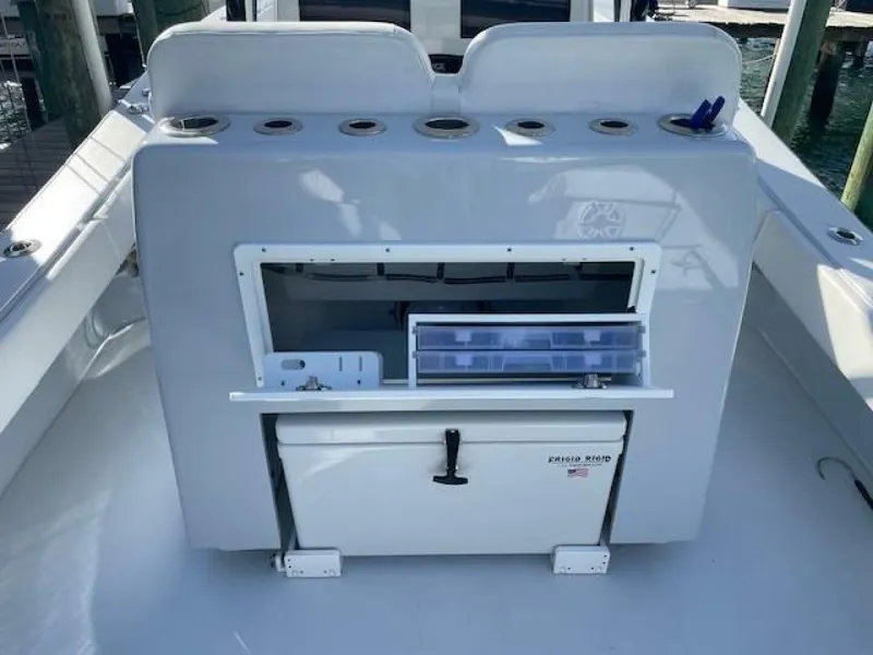 Slide: The Image of Conch 33 2022 - 5917967