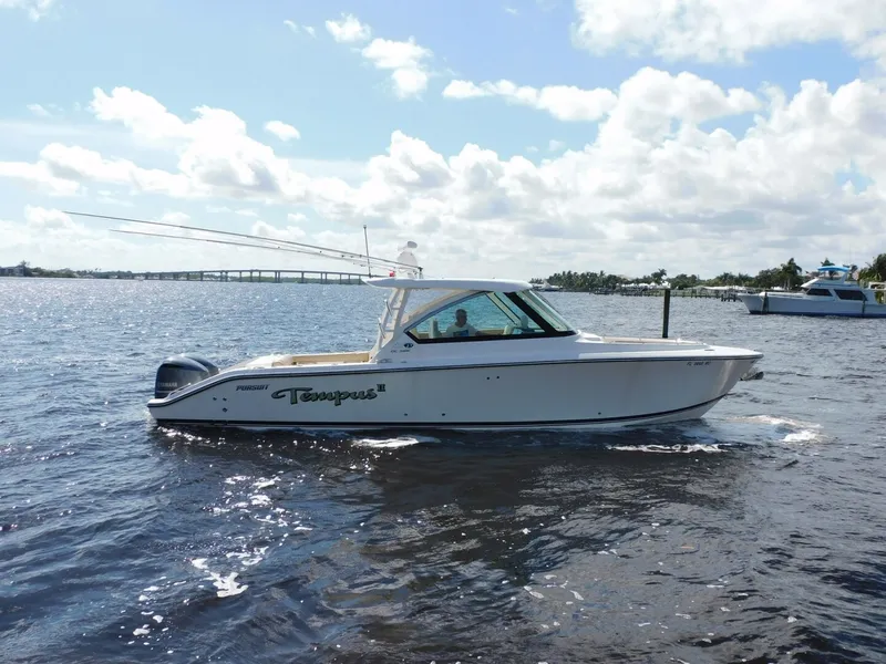 The Image of Pursuit 325 Dual Console 2016 - 5918174