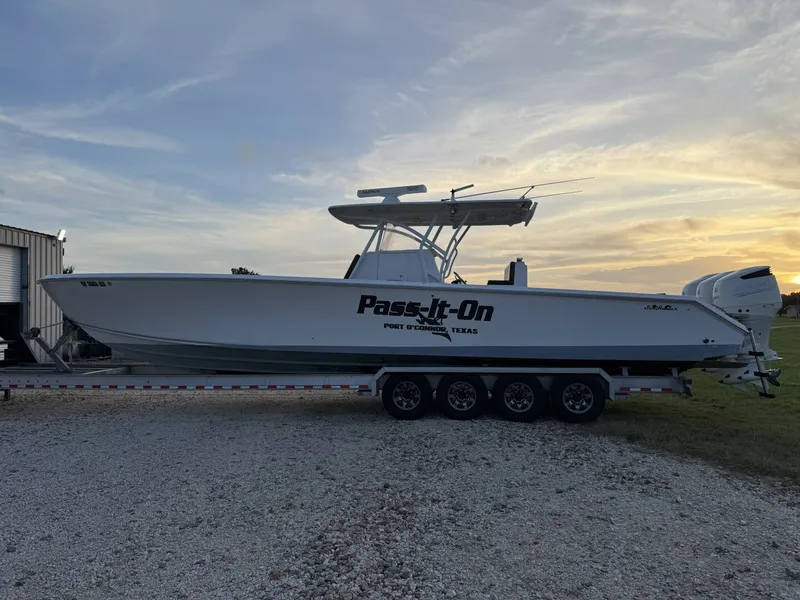 The Image of 2014 Sea Hunter 40 Center Console - 5918661