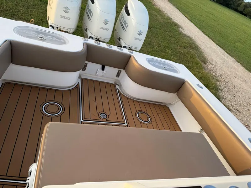 Slide: The Image of 2014 Sea Hunter 40 Center Console - 5921310