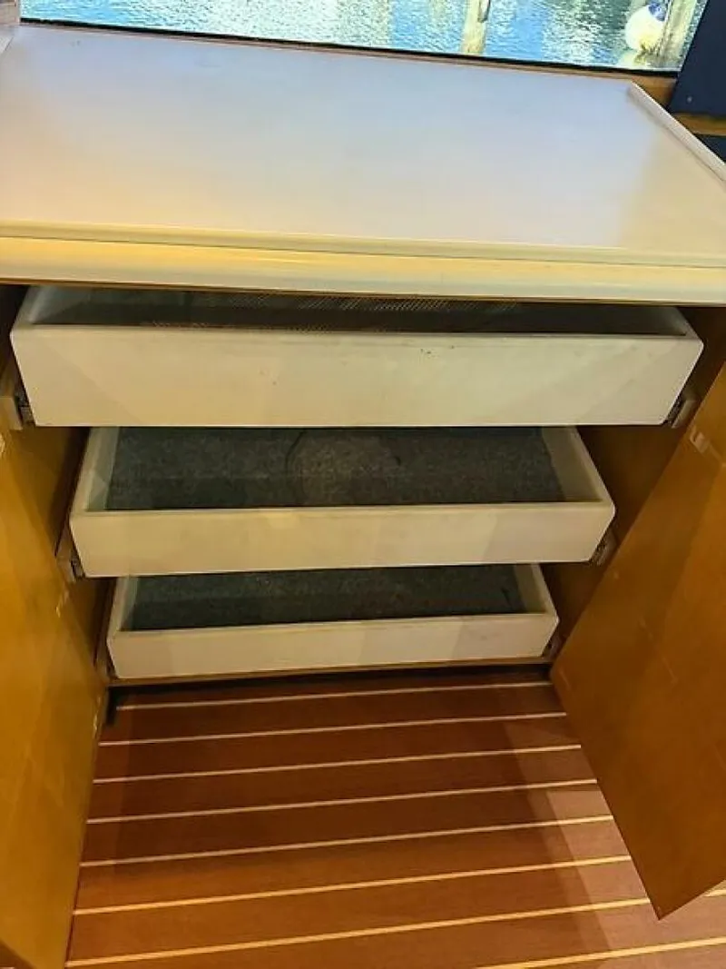 Slide: The Image of 0005538799 - 5918997