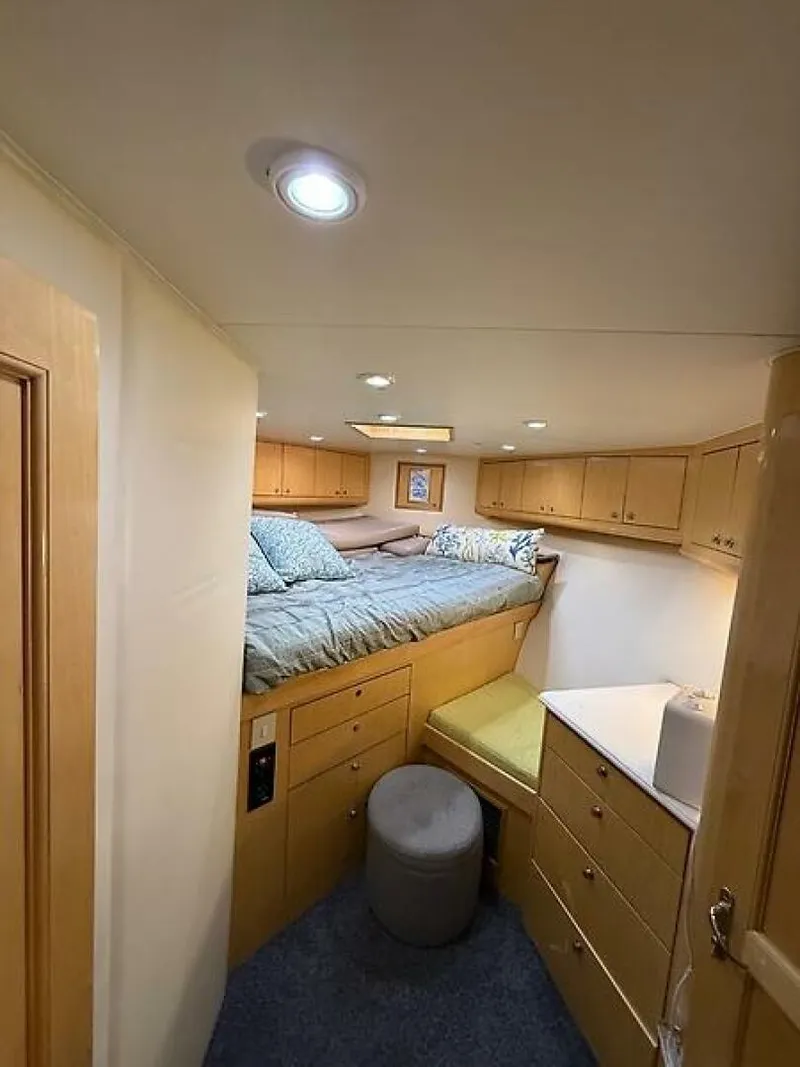 Slide: The Image of 0005538803 - 5919009