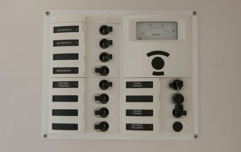 Slide: The Image of Intrepid 36 1999 - 5919250