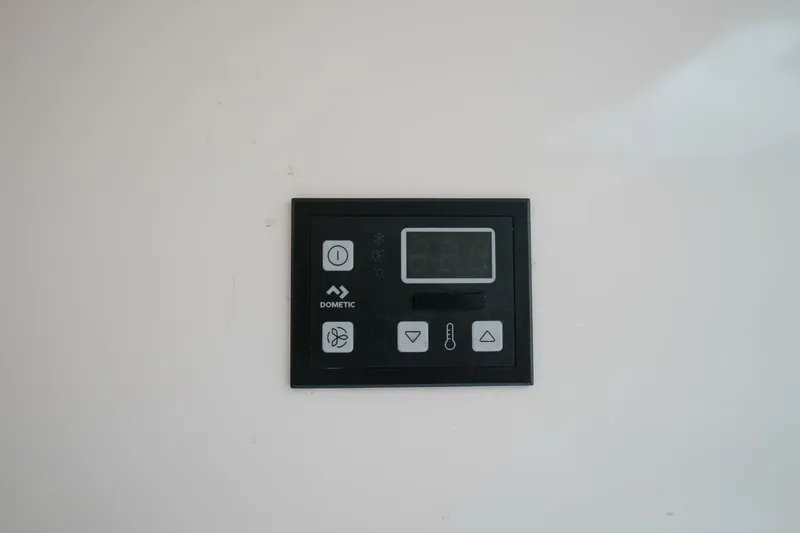 Slide: The Image of Intrepid 36 1999 - 5919260