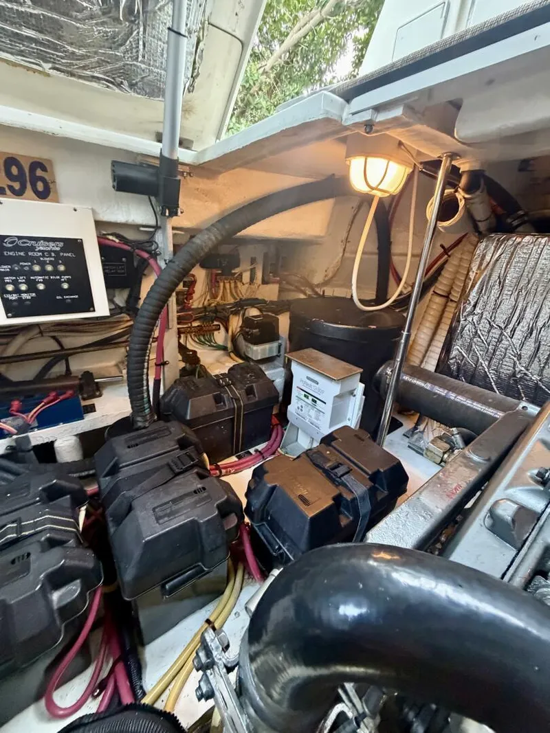 Slide: The Image of Cruisers 370 Express 2007 - 5981947