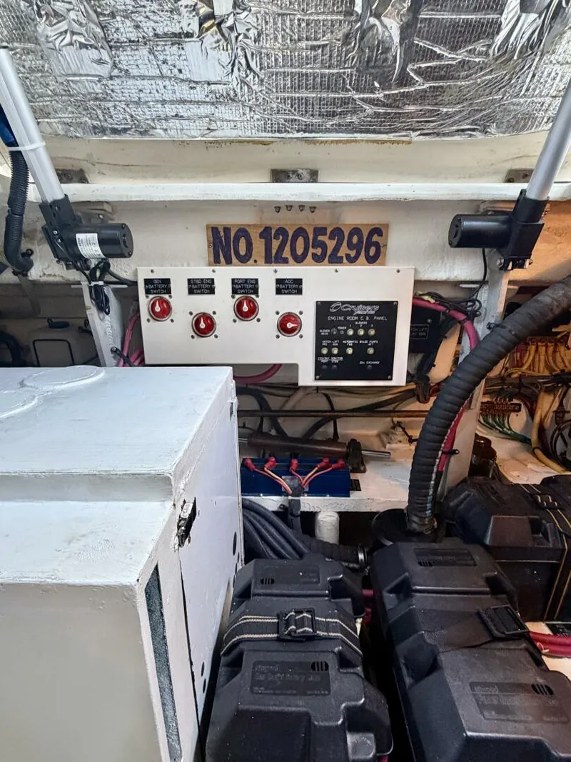 Slide: The Image of Cruisers 370 Express 2007 - 5981949