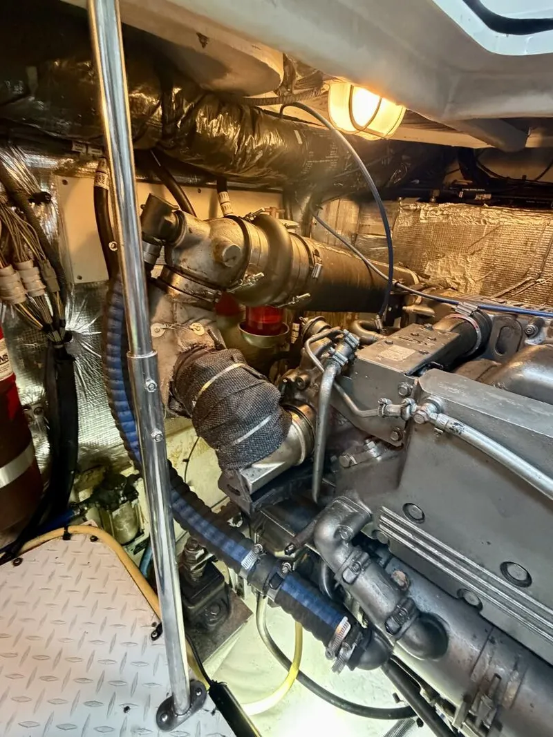 Slide: The Image of Cruisers 370 Express 2007 - 5981951