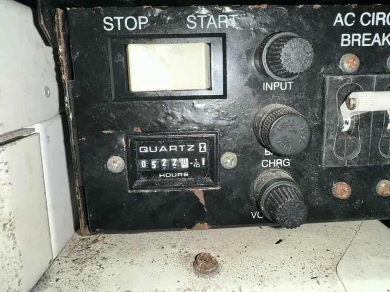 Slide: The Image of 2005 Carver 36 SS - 5919799