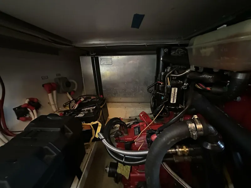 Slide: The Image of 2005 Carver 36 SS - 5919793