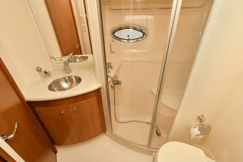 Slide: The Image of Carver 466 Motor Yacht 2001 - 5919656