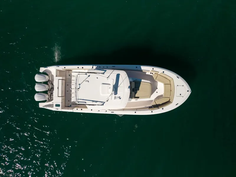 Slide: The Image of 2019 Pursuit S 368 Moon Dogg Overview - 5993632