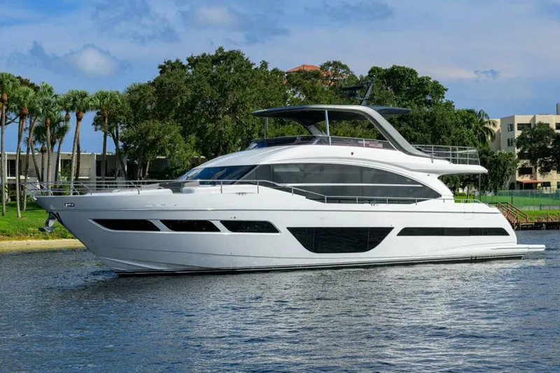 Slide: The Image of Princess Y78 - Exterior 2020 Princess Y78 - 5921135