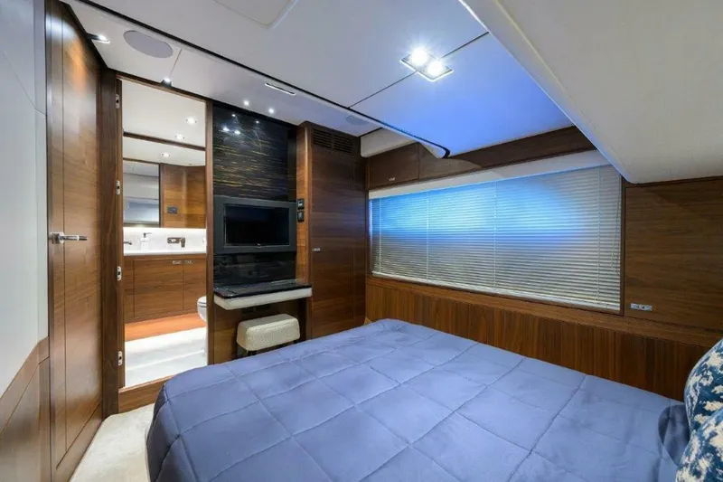 Slide: The Image of Princess Y78 - Guest Stateroom Starboard 2020 Princess Y78 - 5921155