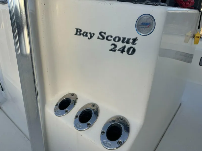 Slide: The Image of Scout 240 Bay Boat 2006 - 5921001
